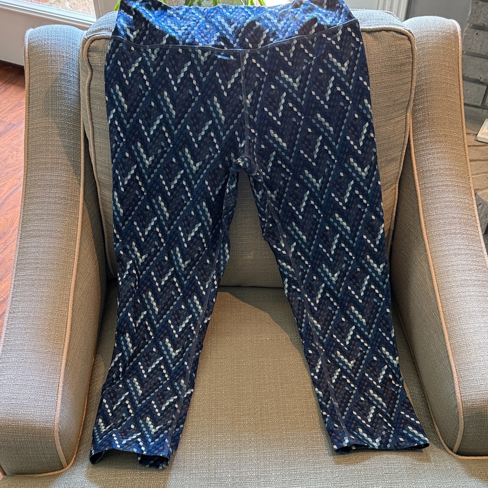 Nike Stylish Chevron Patterned Leggings